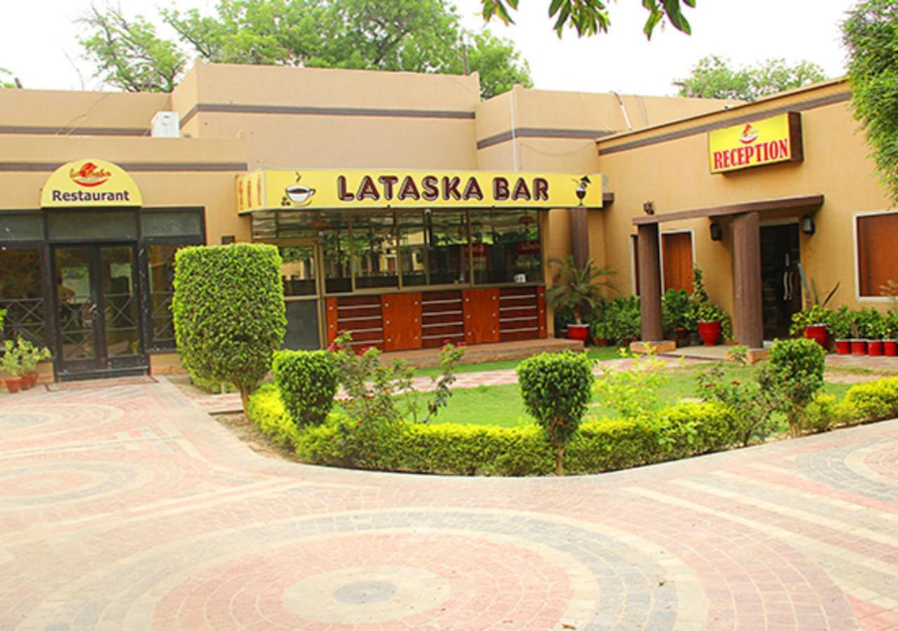 La-Taska Motel Bahawalpur Exterior foto